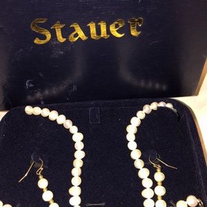 Stauer 3-piece pearl set.